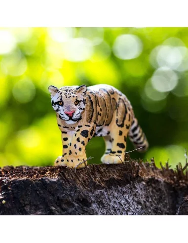 Safari Ltd. Figurka - Levhart obláčkový