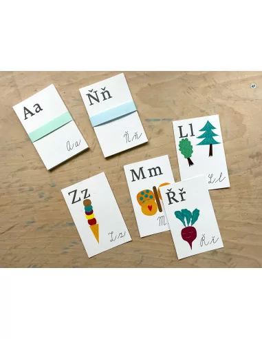 Poketo Nalepuj a dokresluj abecedu