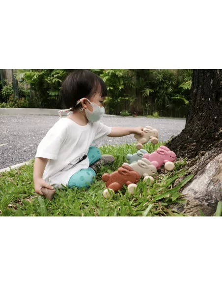 PlanToys Jezdící zajíc - šedý