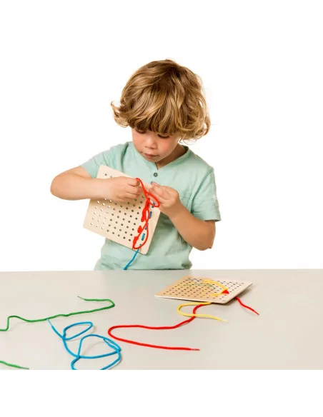 Toys for life - Barevné prošívání