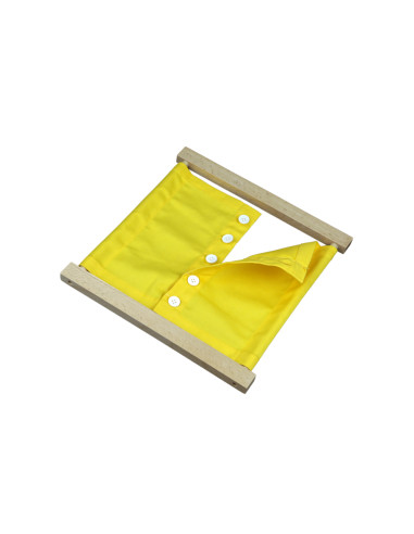 Montessori Zapinaci ram - male knofliky