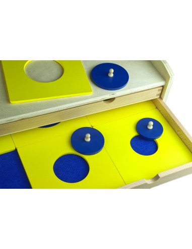 Montessori Geometrická komoda