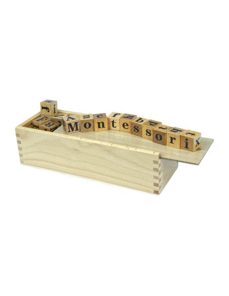 Montessori Kostky s abecenou v krabicce
