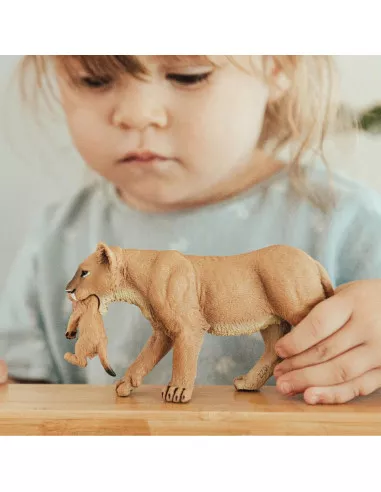 Safari Ltd. Figurka - Lvice se lvíčetem