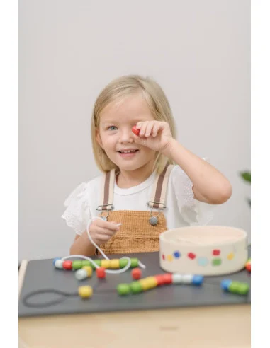 PlanToys Navlékání korálků v boxu