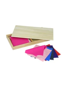 Montessori Krabička s látkami